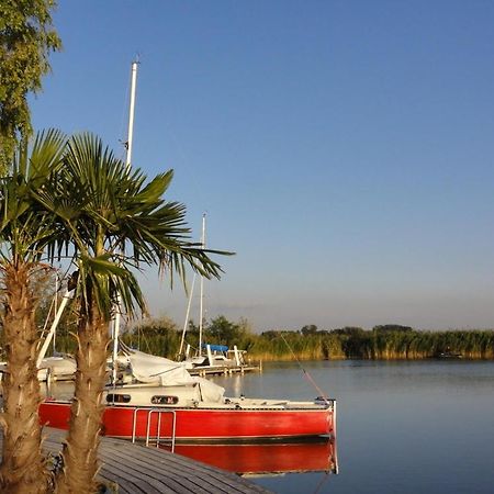 Hoteldorf Seepark Weiden Weiden am See Εξωτερικό φωτογραφία